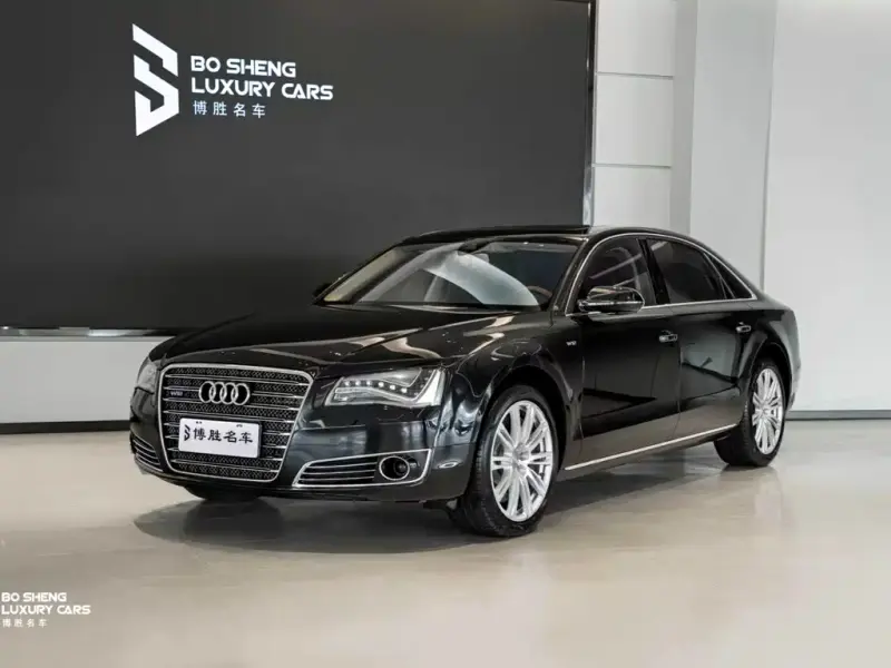 Audi A8, 2012