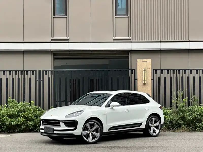 Porsche Macan, 2023