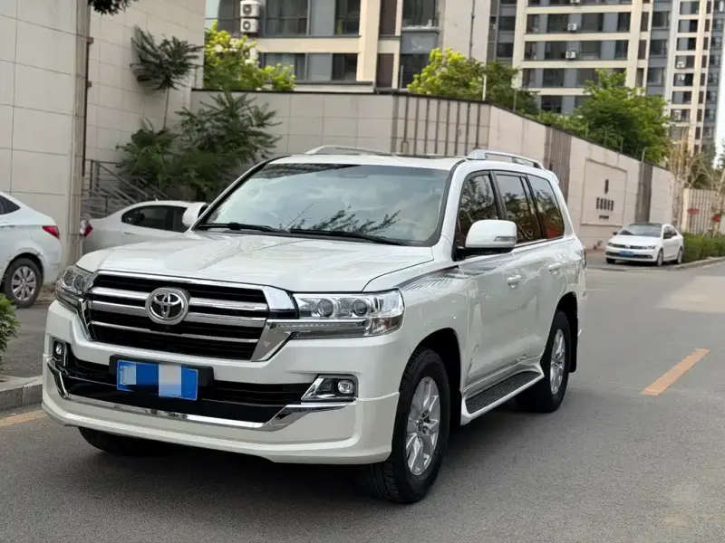 Toyota Land Cruiser, 2017