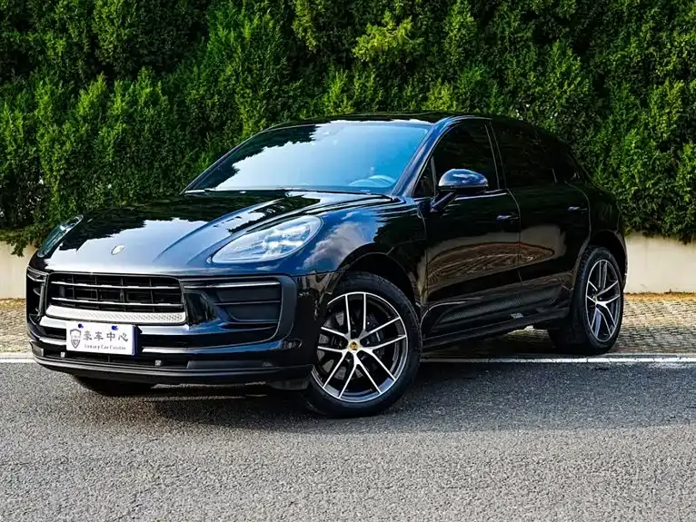 Porsche Macan, 2025