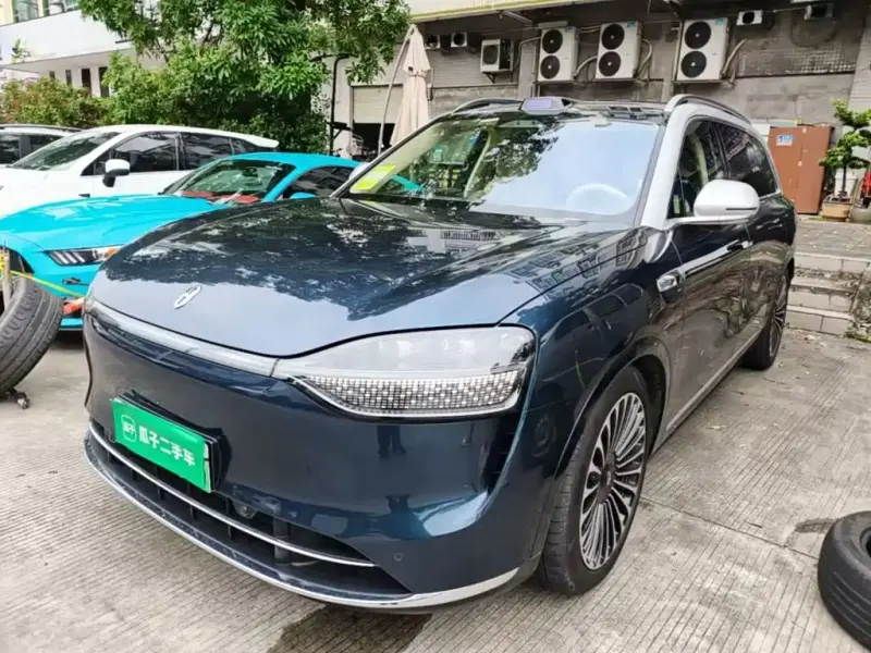 AITO M9, 2025