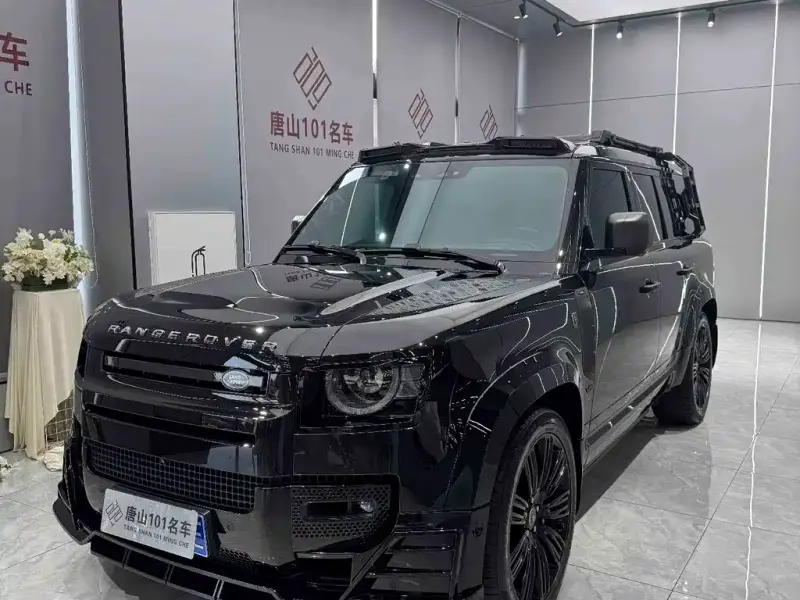 Land Rover Defender, 2023