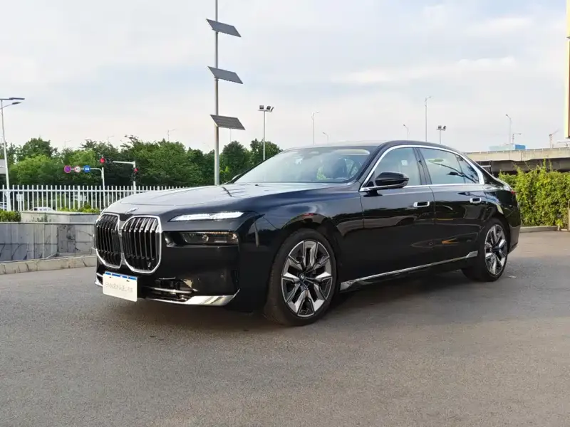 BMW 7 Series, 2025
