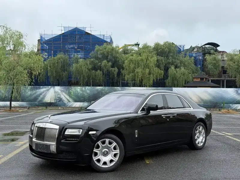 Rolls-Royce Ghost, 2011