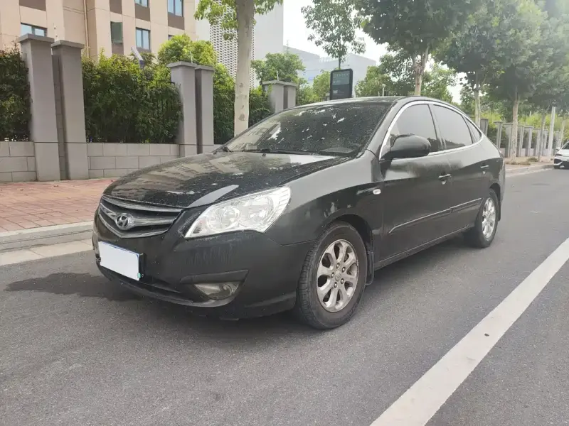 Hyundai Elantra, 2011