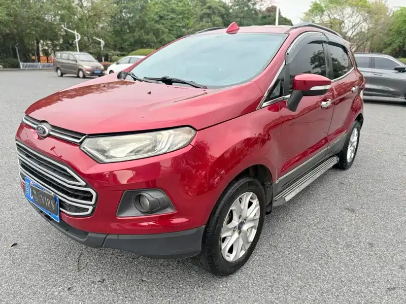 Ford Ecosport, 2013