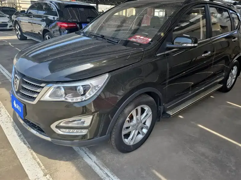 Baojun 560, 2016