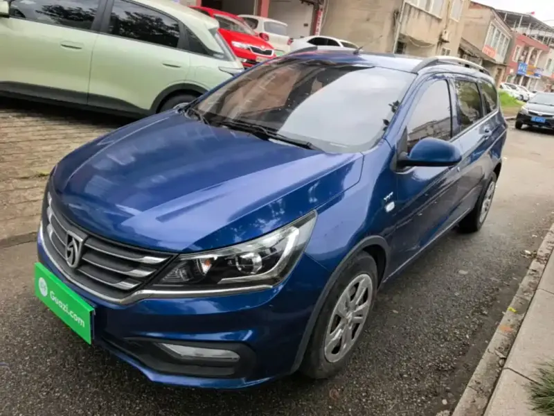 Baojun 310W, 2018