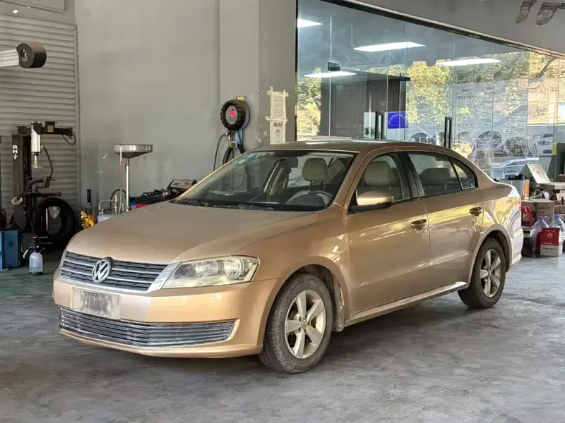Volkswagen Lavida, 2013