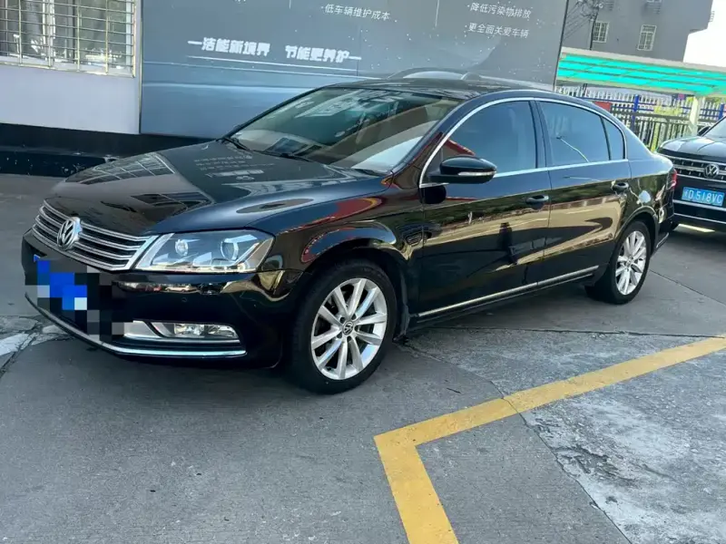 Volkswagen Magotan, 2012