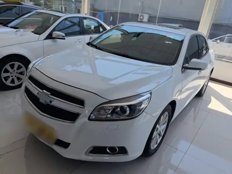 Chevrolet Malibu, 2015