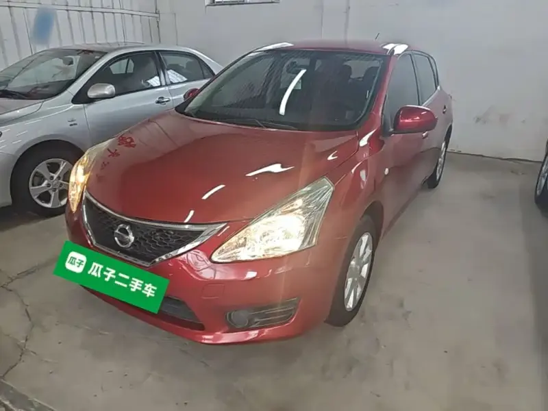 Nissan Tiida, 2015