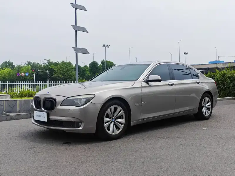 BMW 7 Series, 2011