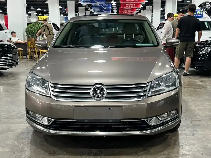 Volkswagen Magotan, 2014