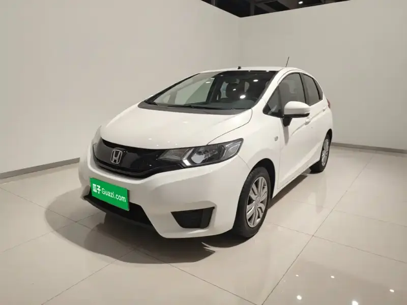 Honda Fit, 2015