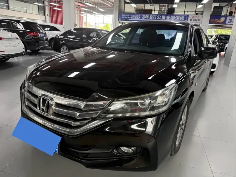 Honda Accord, 2015