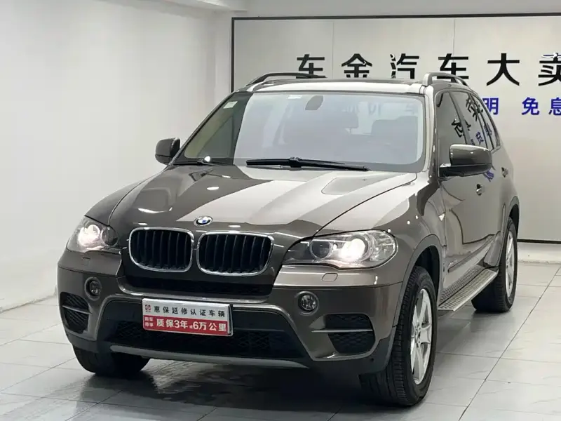 BMW X5 (Import), 2011