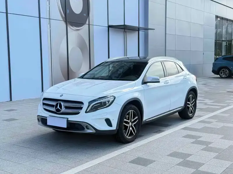 Mercedes-Benz GLA, 2016