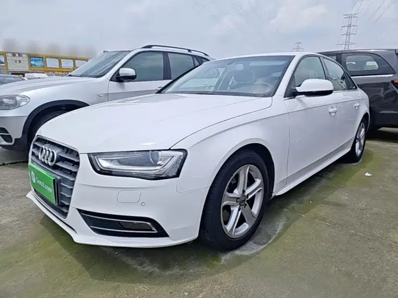 Audi A4L, 2015