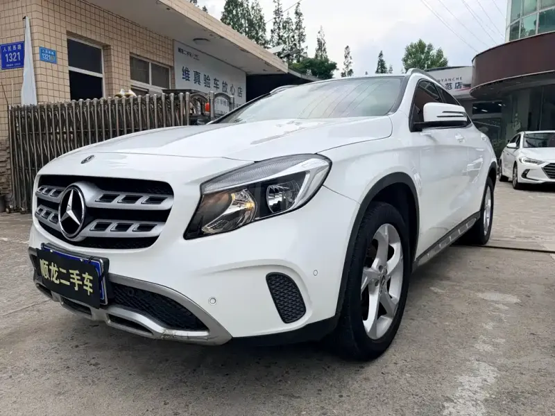 Mercedes-Benz GLA, 2018
