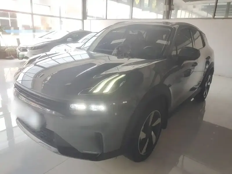 Lynk & Co 06 EM-P, 2021
