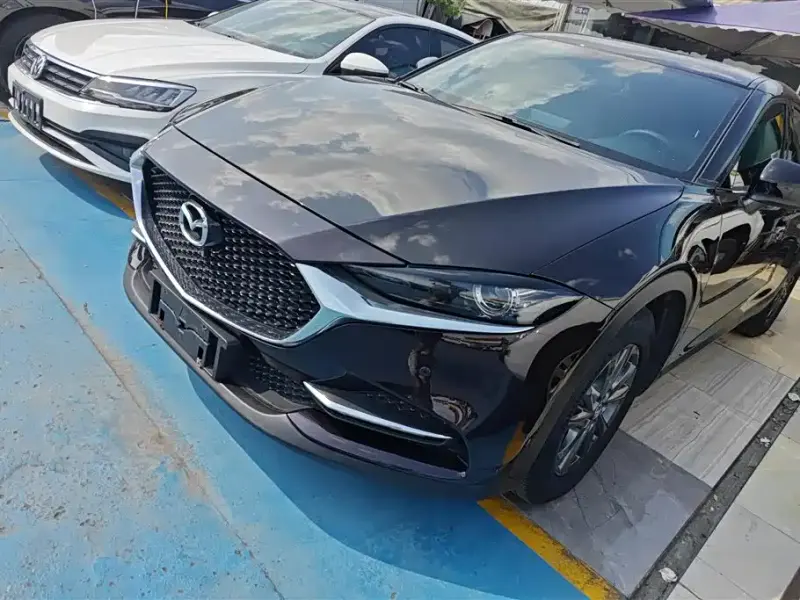 Mazda CX-4, 2021