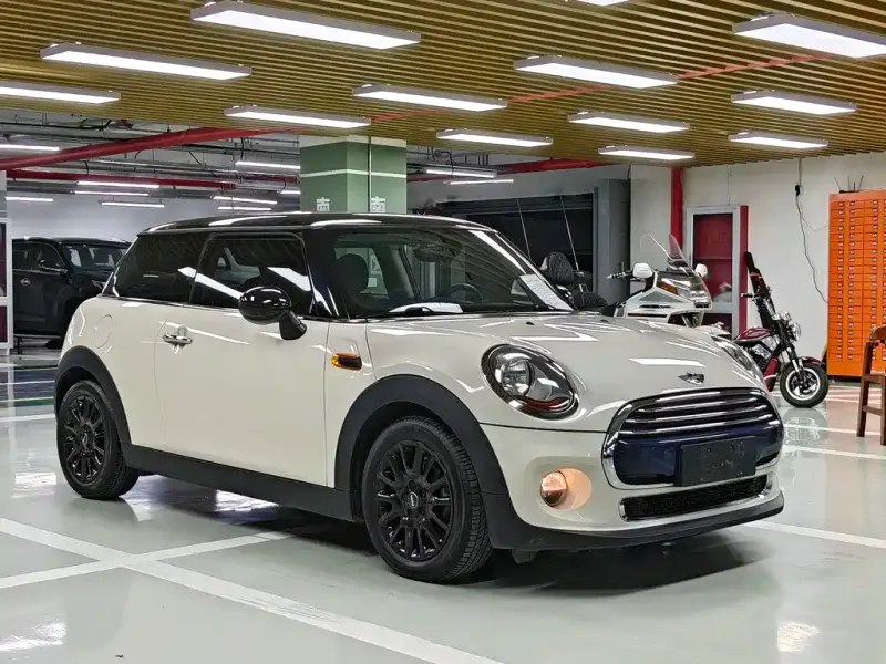 MINI Mini, 2016