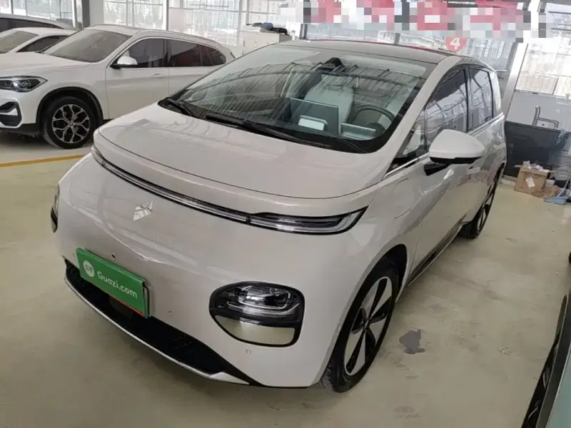 Baojun Yunduo, 2024