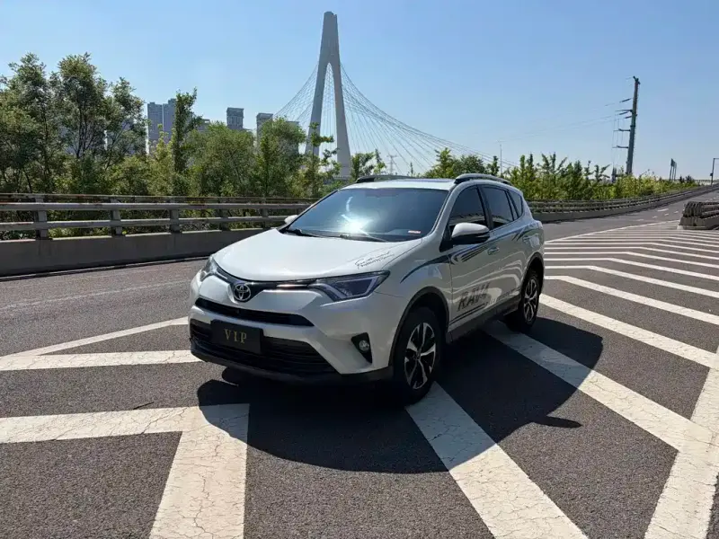 Toyota RAV4, 2018