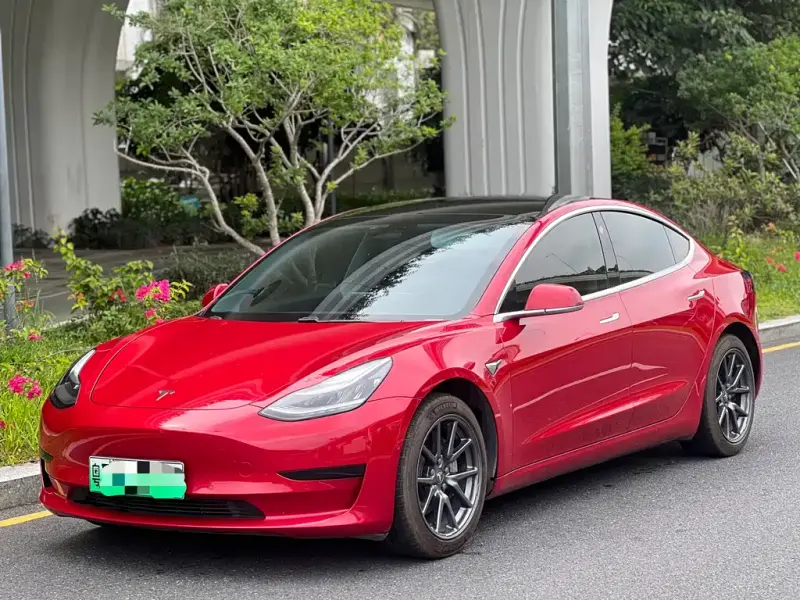 Tesla Model 3, 2020