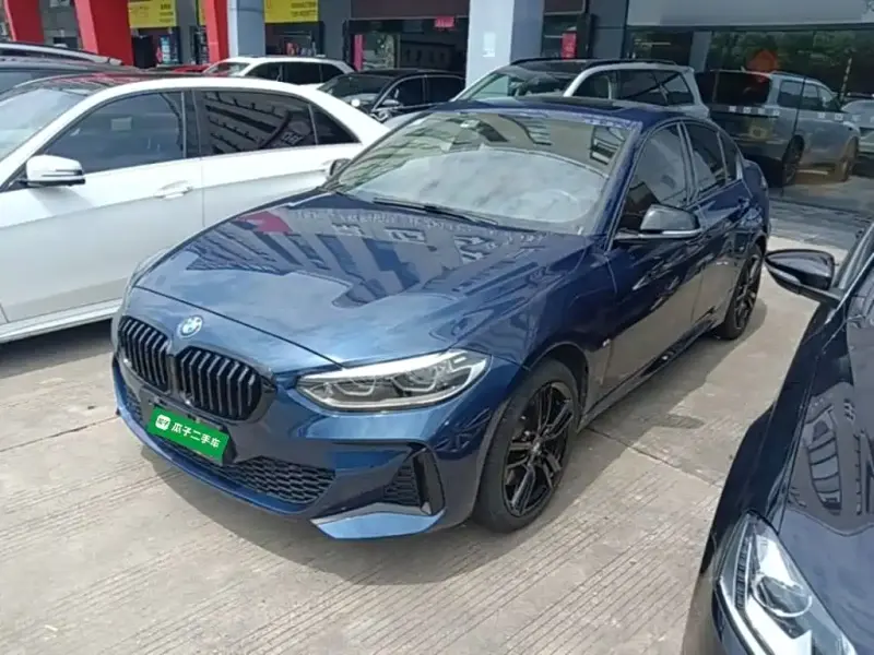 BMW 1 Series, 2021