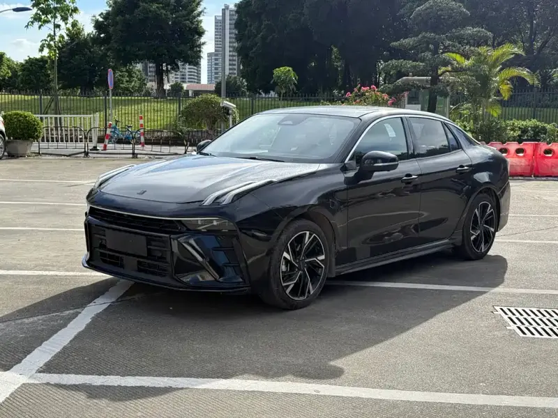 Lynk & Co 03, 2025