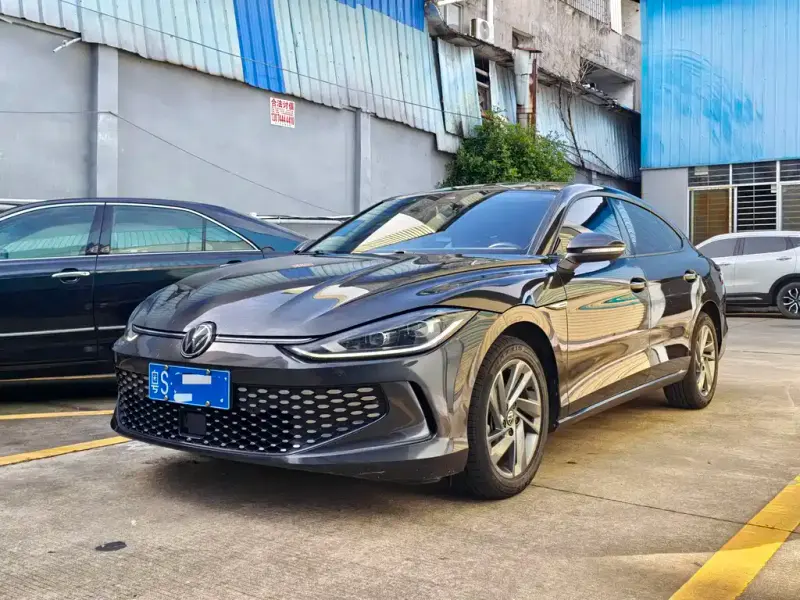 Volkswagen Lamando, 2023