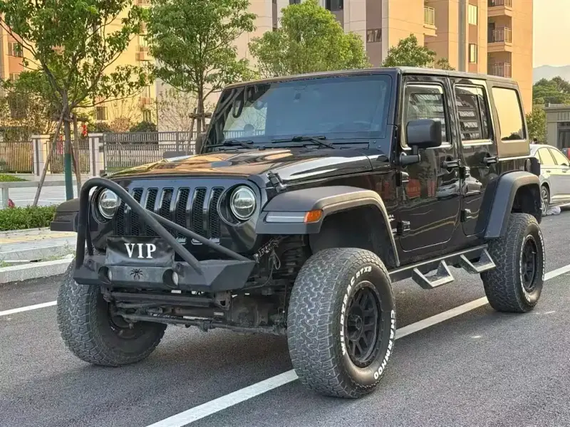 Jeep Wrangler, 2013