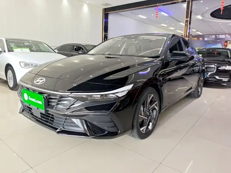 Hyundai Elantra, 2026