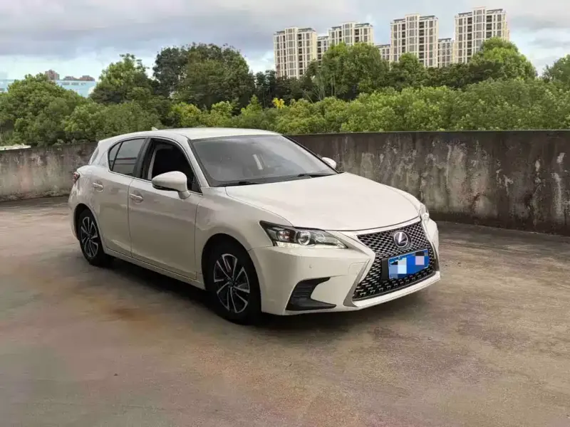 Lexus CT, 2019