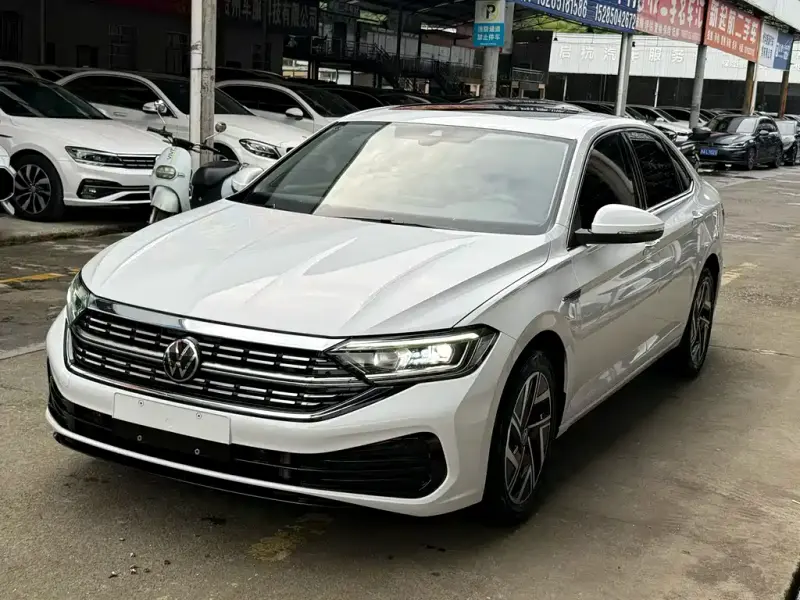 Volkswagen Sagitar, 2024