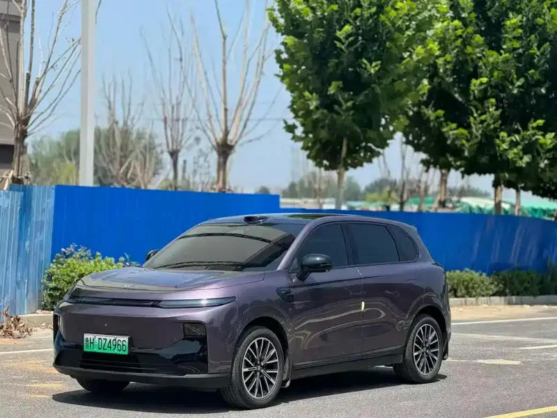 Leapmotor B10, 2025