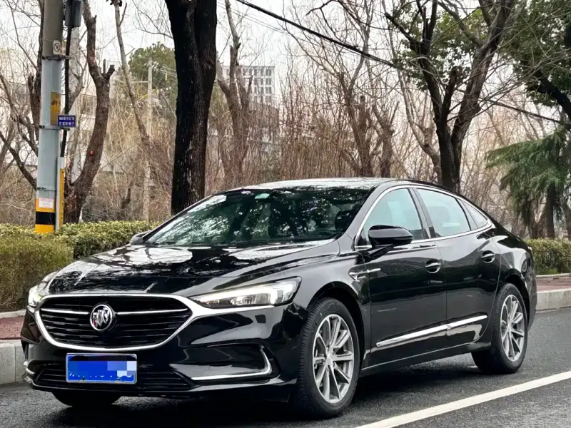 Buick LaCrosse, 2022