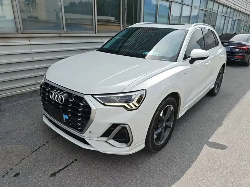 Audi Q3, 2020