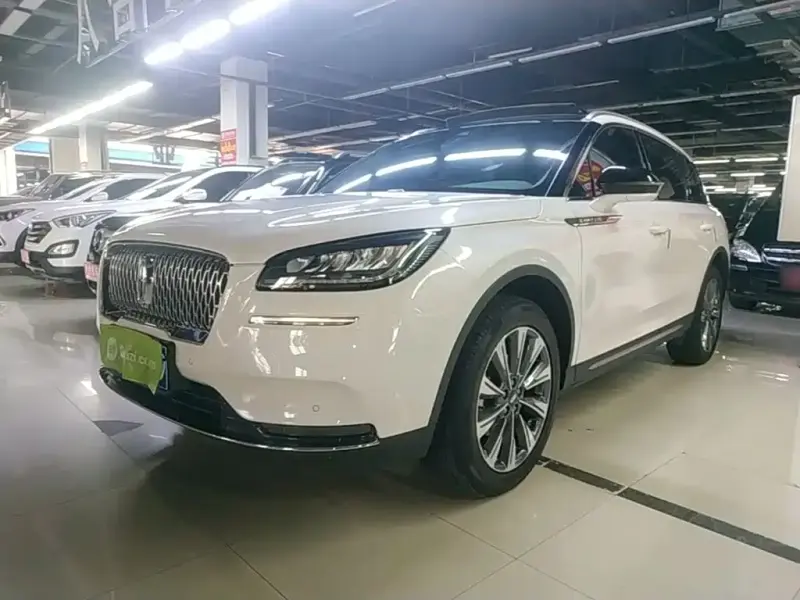 Lincoln Corsair, 2022
