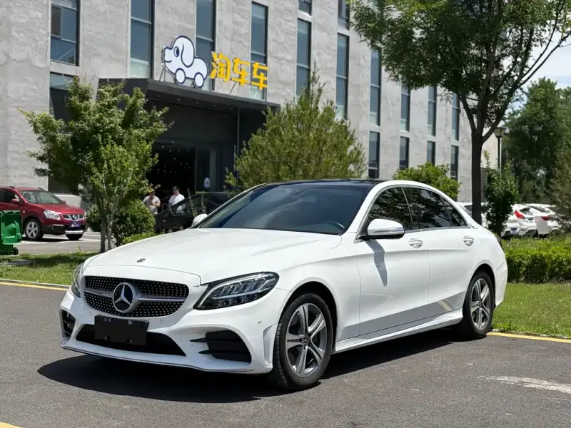 Mercedes-Benz C-Class, 2018