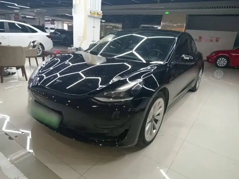 Tesla Model 3, 2021