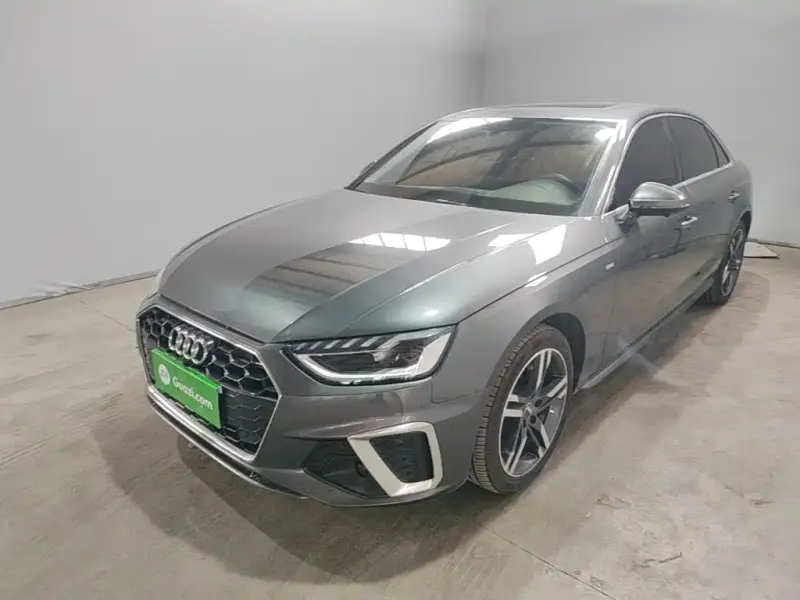 Audi A4L, 2021
