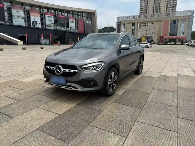 Mercedes-Benz GLA, 2021