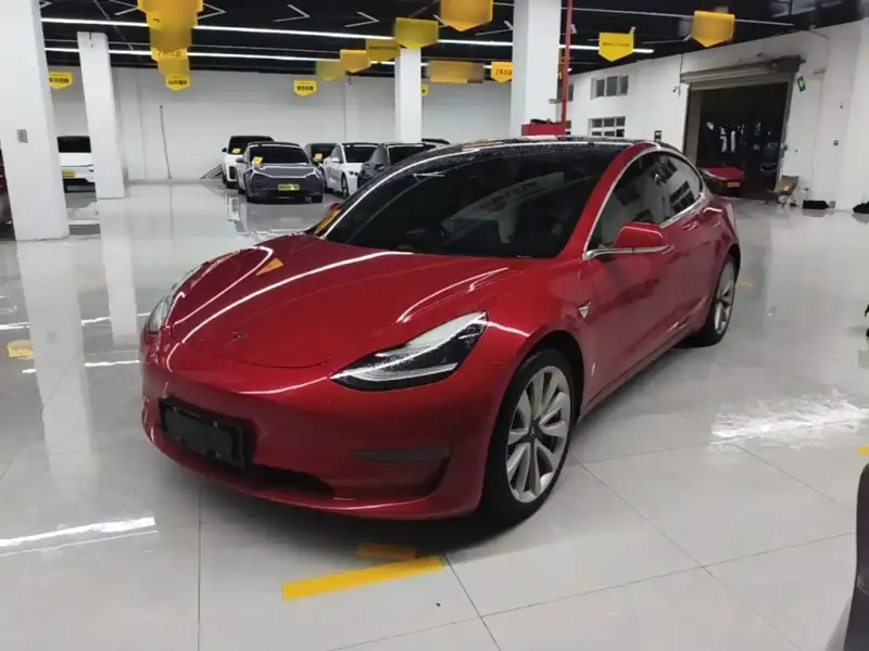 Tesla Model 3, 2020
