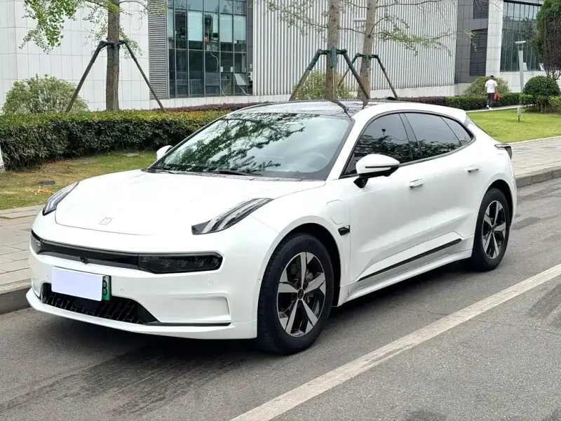 Zeekr 001, 2022