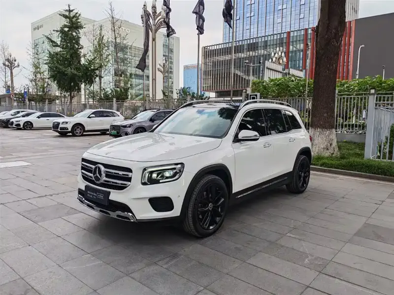 Mercedes-Benz GLB, 2020