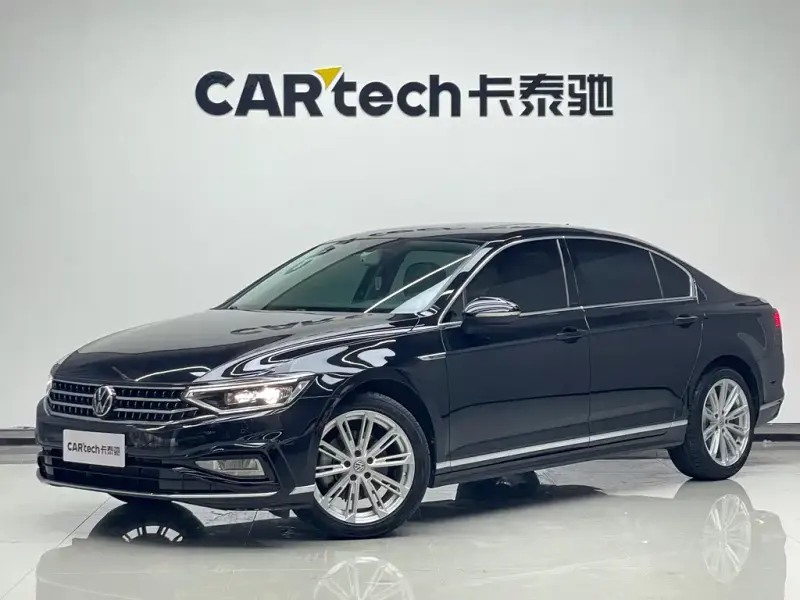 Volkswagen Magotan, 2023