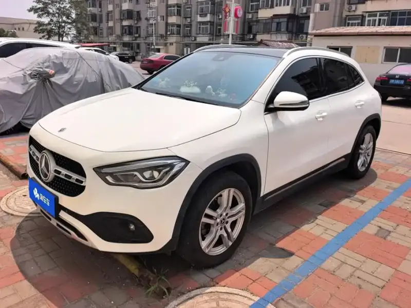 Mercedes-Benz GLA, 2022